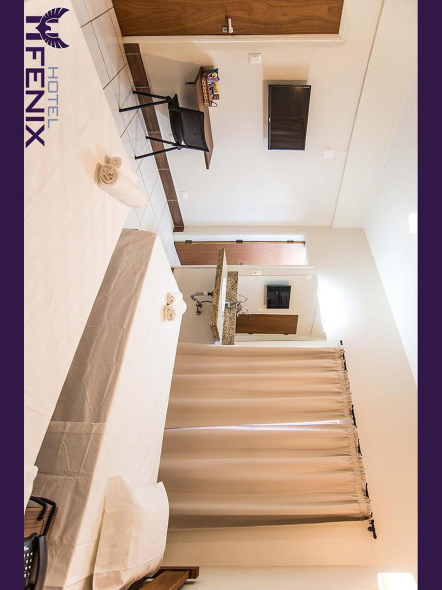 Hotel Fenix Assis Kültér fotó
