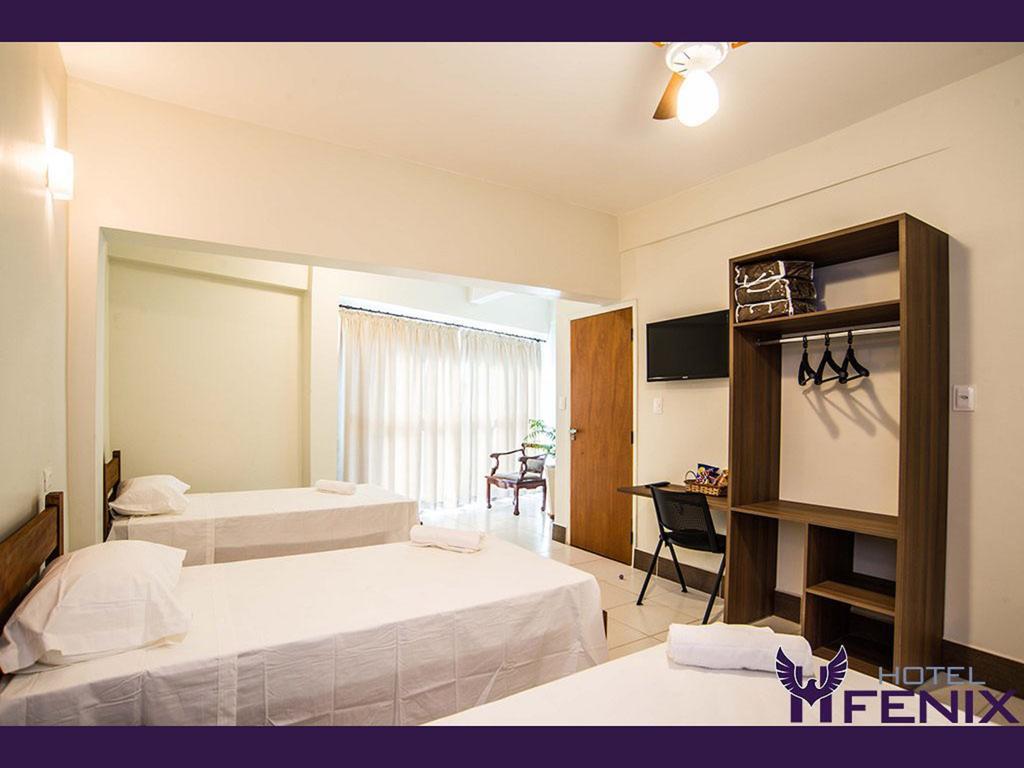 Hotel Fenix Assis Szoba fotó