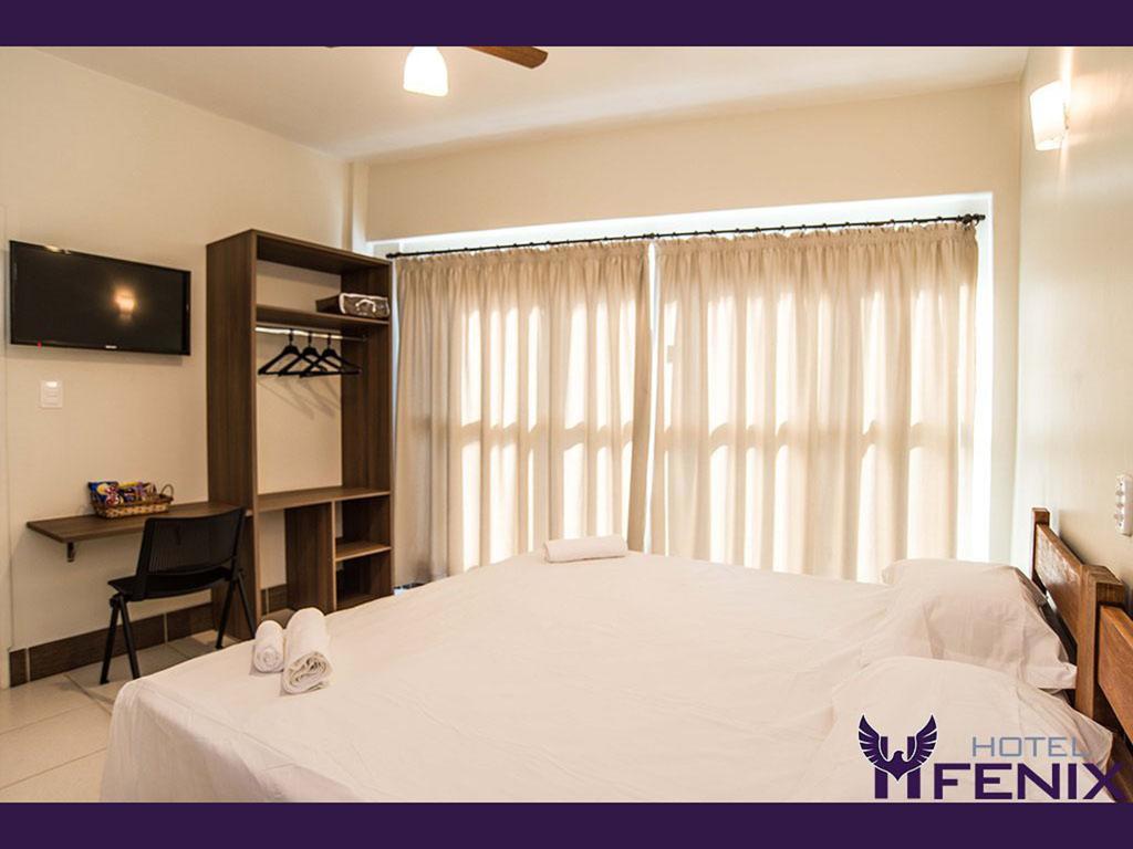 Hotel Fenix Assis Kültér fotó